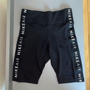 💛2/$40 Nike biker shorts Nwot